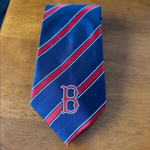 Boston Red Sox Tie MLB Baseball EUC Red Navy